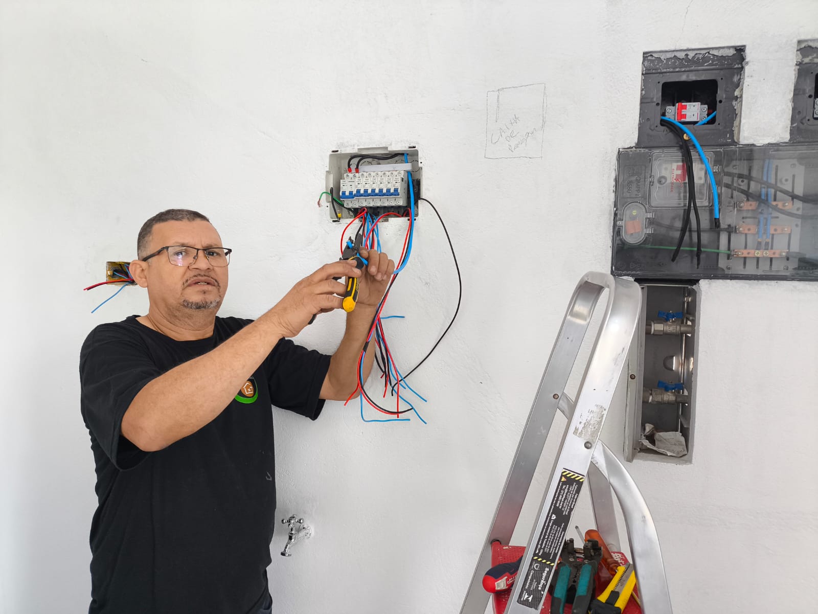 Jesimiel Eletricista